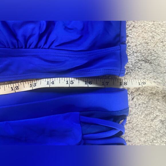 NWOT- 3XL Royal blue bikini set by younique. Cut out sides. Adjustable straps. - Picture 7 of 10